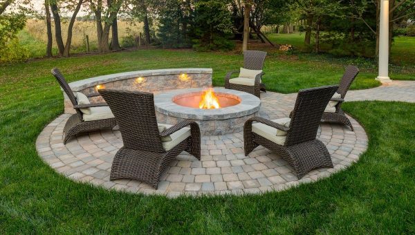 Vakkas-paver-patio-fire-pit-5